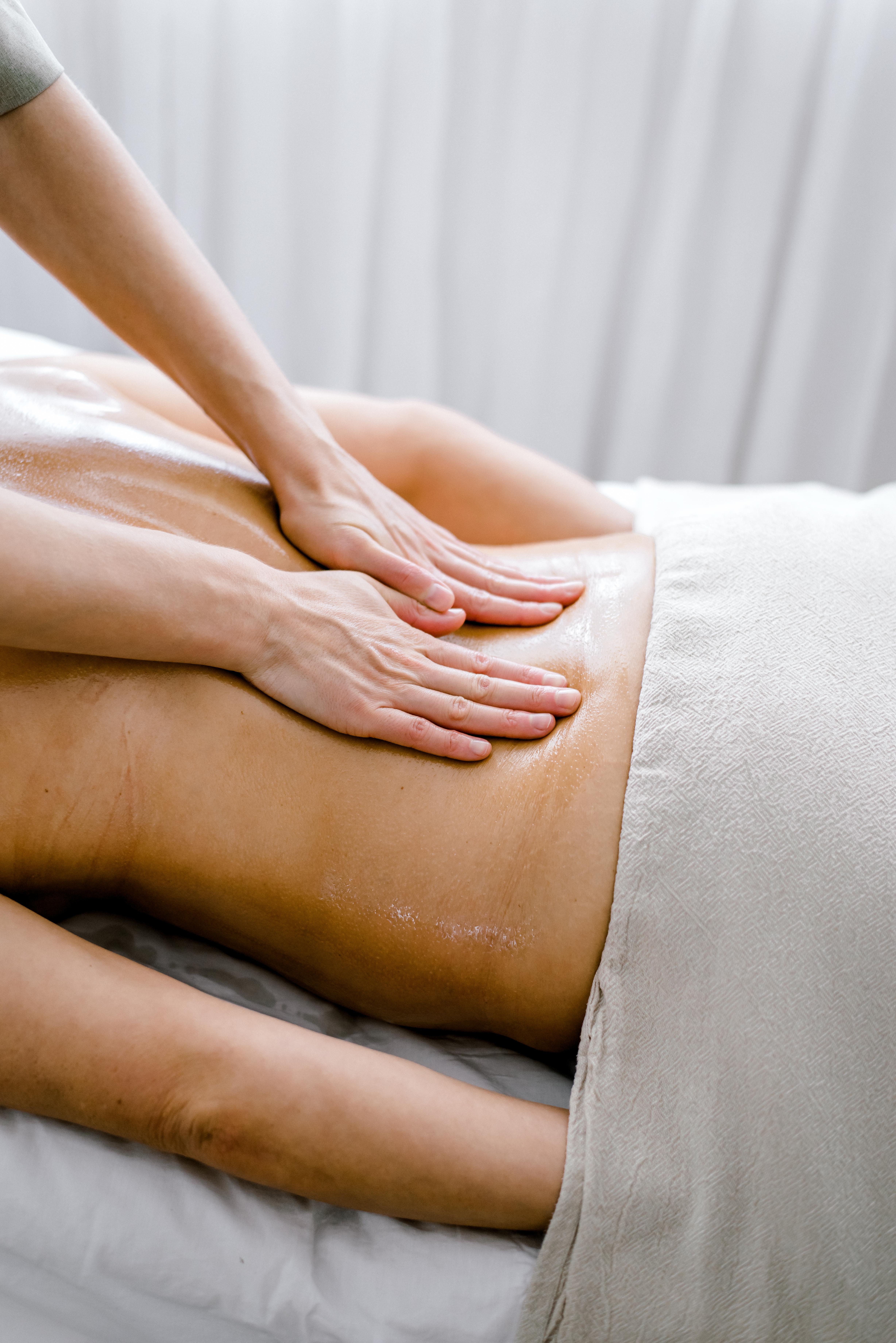 benefits of going to a massage spa