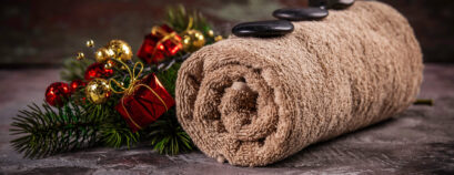 Christmas Gift Idea Of Massage With Christmas Decoration